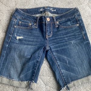 Worn once America Eagle Denim Bermuda shirts size 0